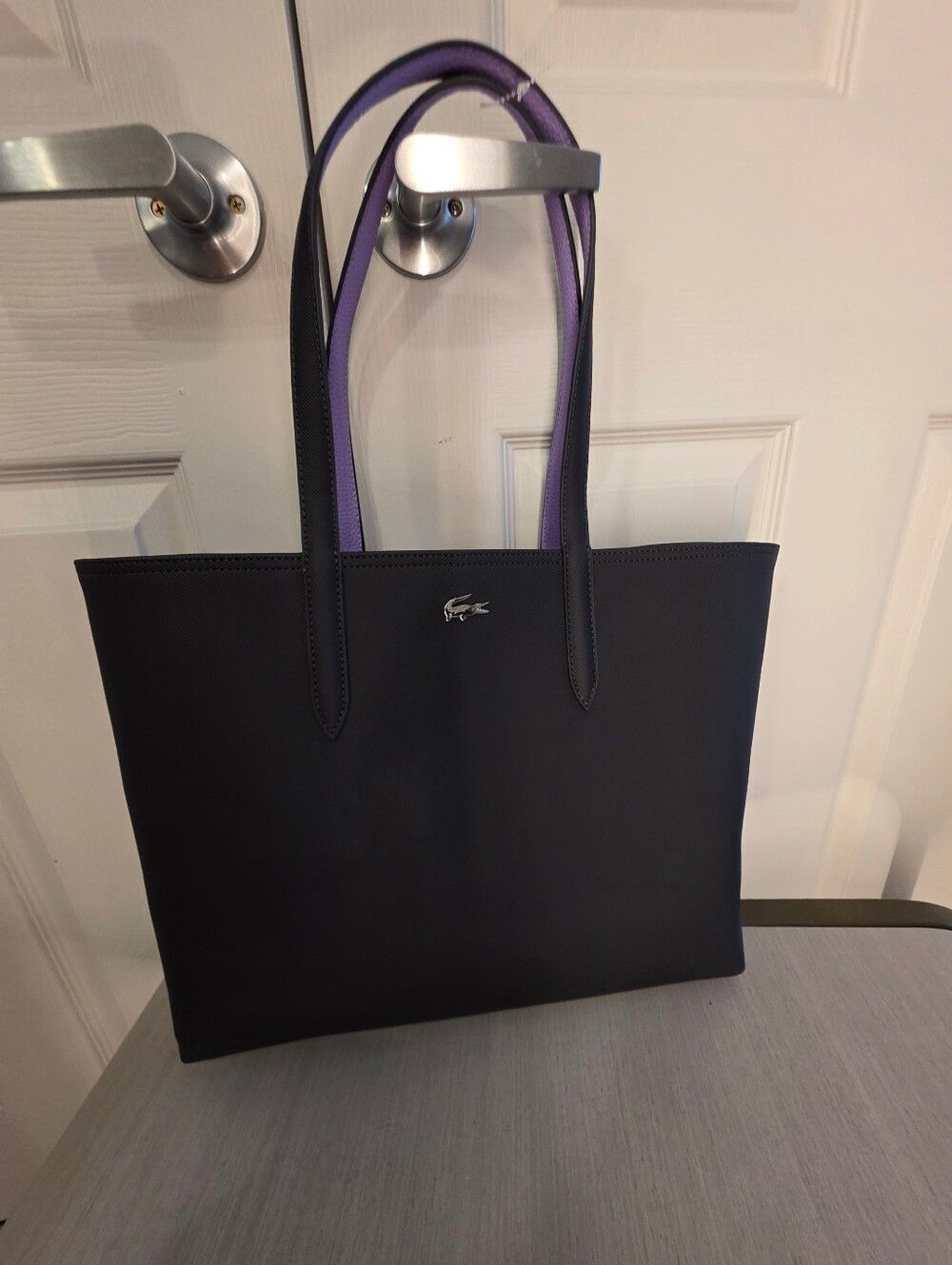 Lacoste Anna Reversible Two-Tone Tote Navy and Lilac NEW - Picture 5 of 8